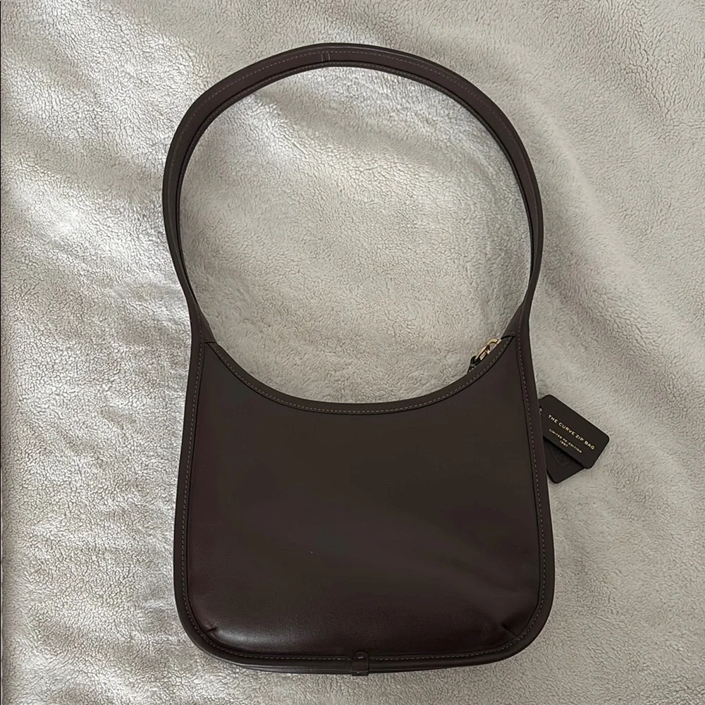 Coach Curve Zip Bag in Maple